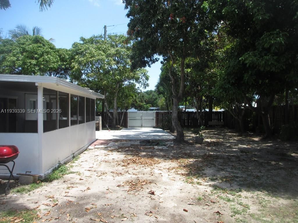 9900 SW 164th Ter, Miami, FL 33157 Photo