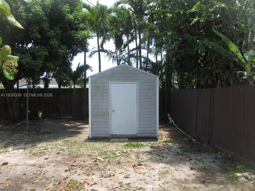 9900 SW 164th Ter, Miami, FL 33157 Photo