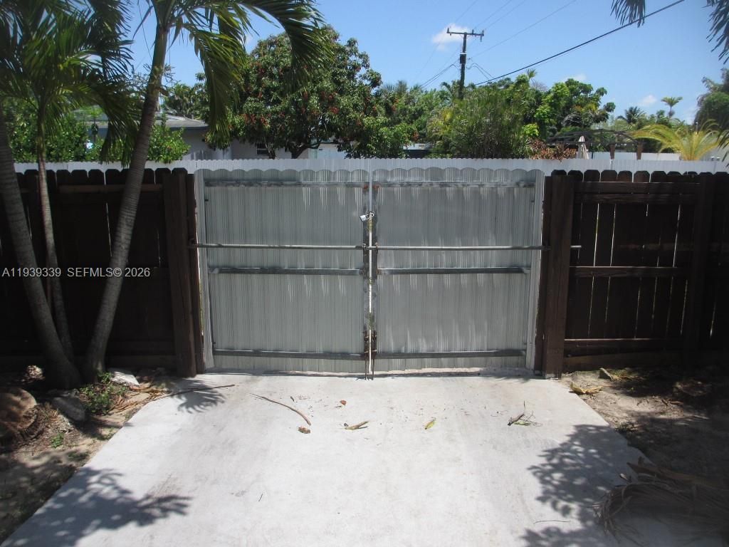 9900 SW 164th Ter, Miami, FL 33157 Photo