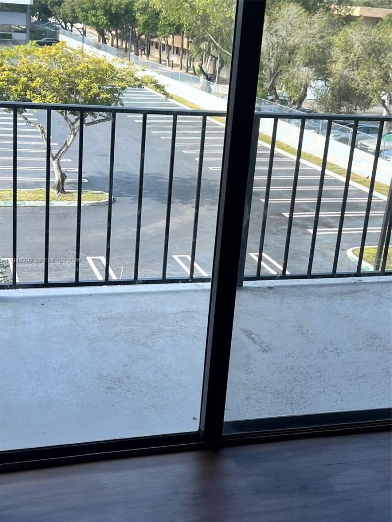 10431 N Kendall Dr, Unit D314, Miami, FL 33176 Photo