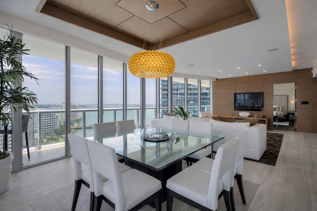 465 Brickell Ave, Unit 2101, Miami, FL 33131 Photo