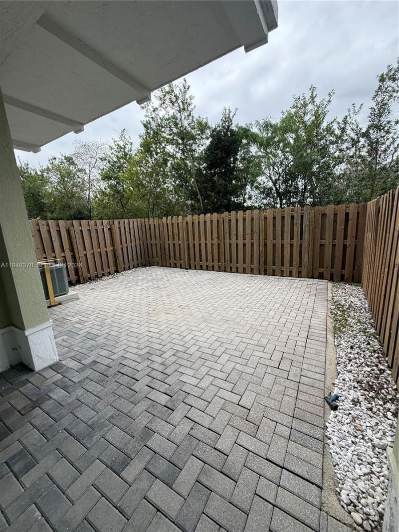 7412 NW 108th Path, Doral, FL 33178 Photo