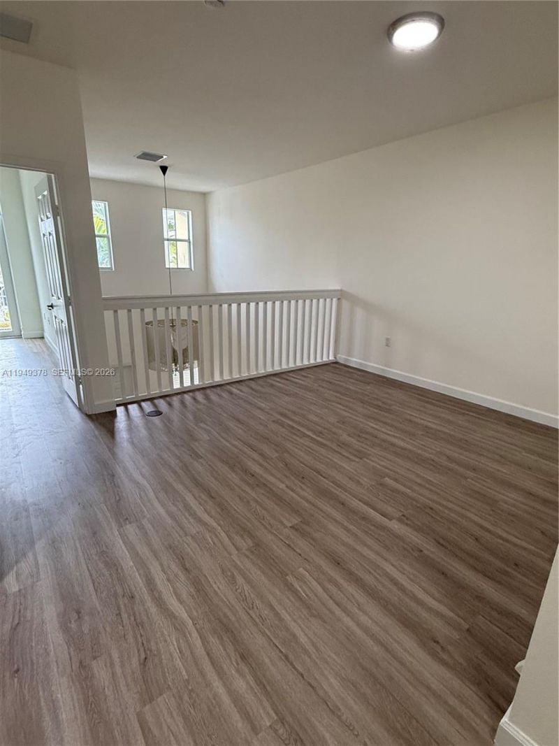 7412 NW 108th Path, Doral, FL 33178 Photo