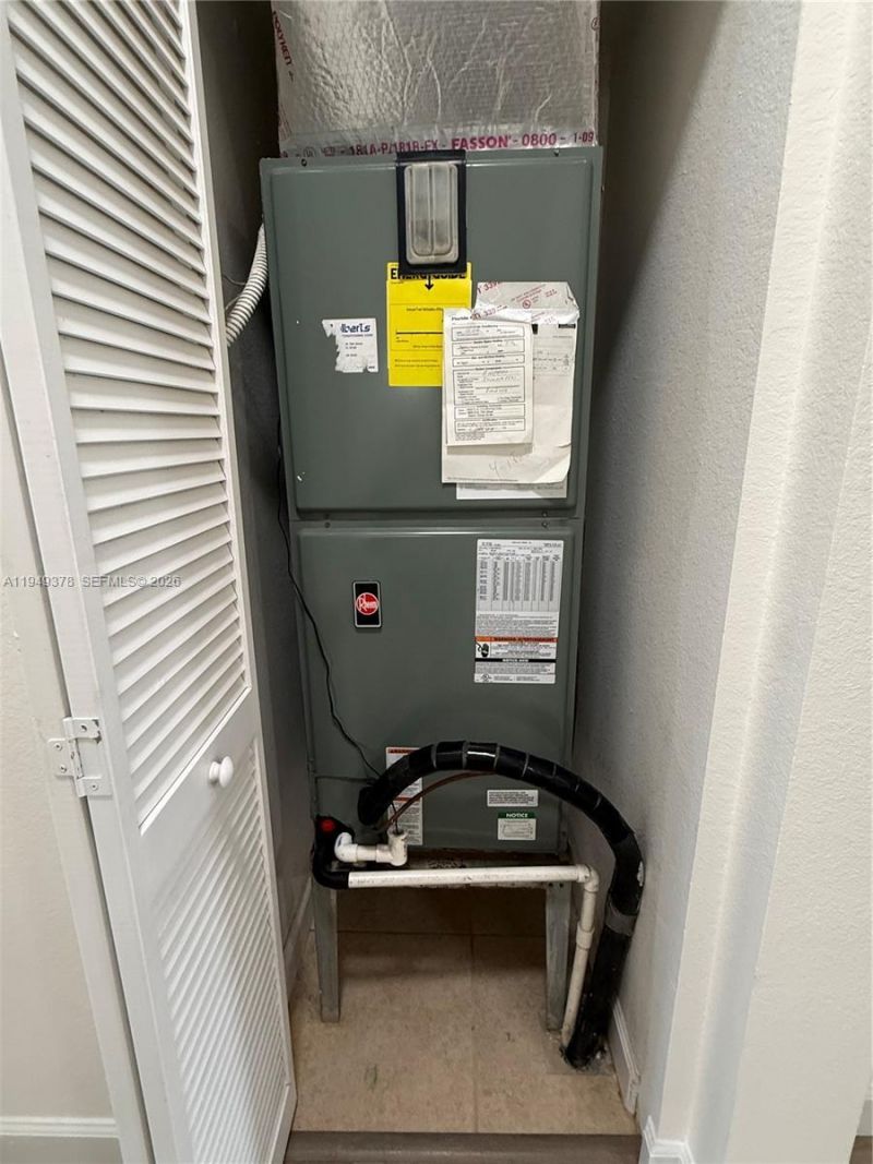 7412 NW 108th Path, Doral, FL 33178 Photo