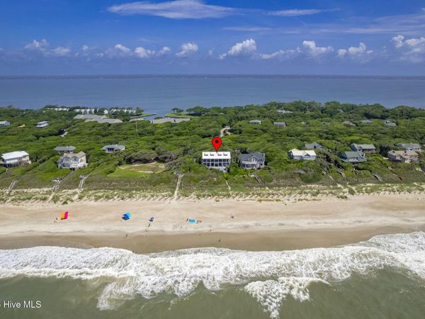 585 Forest Dunes Drive, Pine Knoll Shores, NC 28512