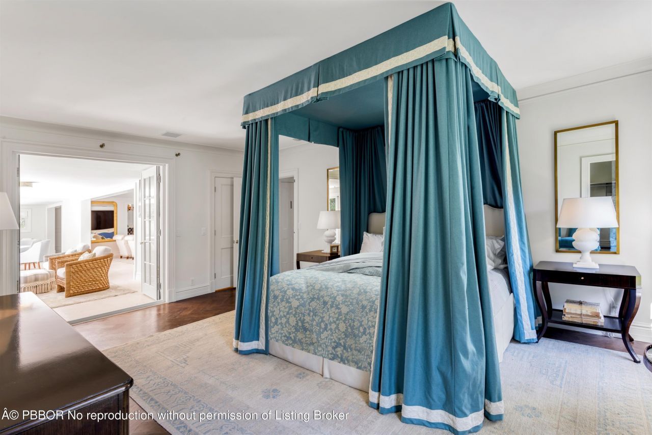 124 Woodbridge Road, Palm Beach, FL 33480 Photo
