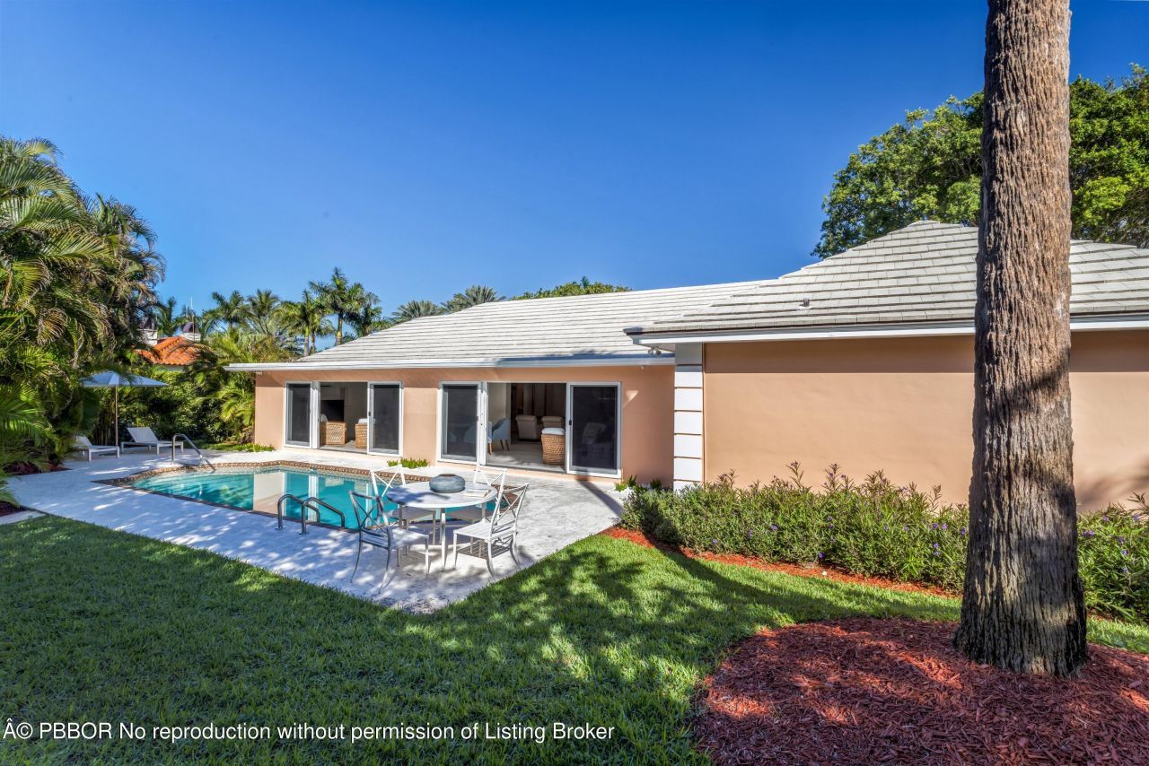 124 Woodbridge Road, Palm Beach, FL 33480 Photo