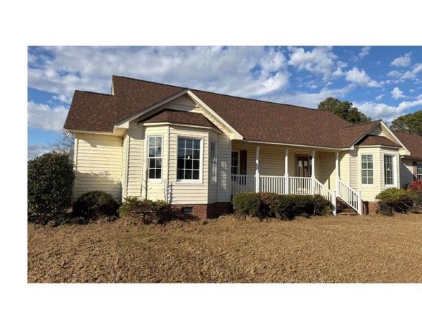 47 Hidden Cove Lane, Clinton, NC 28328