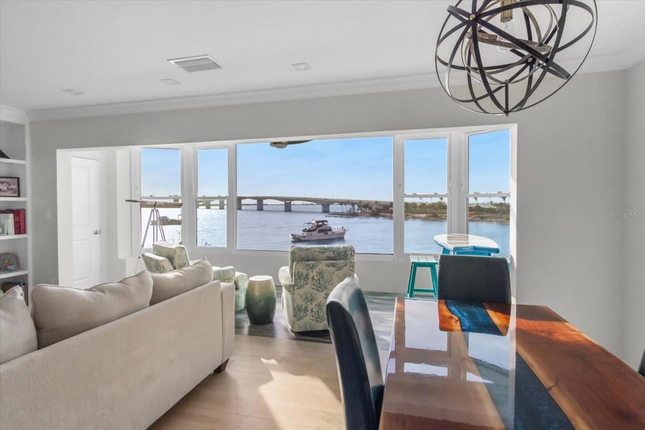 174 Golden Gate Point, Unit 32, Sarasota, FL 34236 Photo