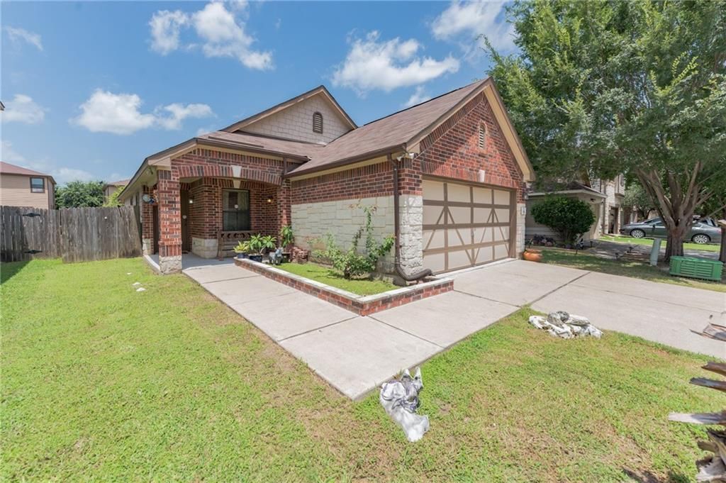 8916 Milton Lease Dr, Austin, TX 78747 Main Photo