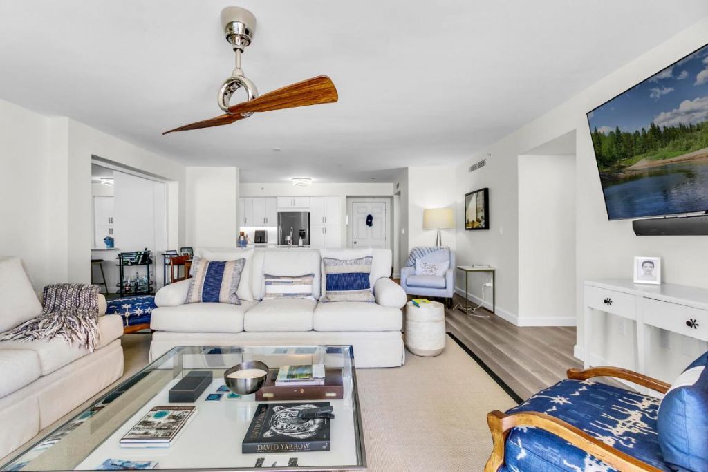 1801 N Flagler Drive, Unit 401, West Palm Beach, FL 33407 Photo