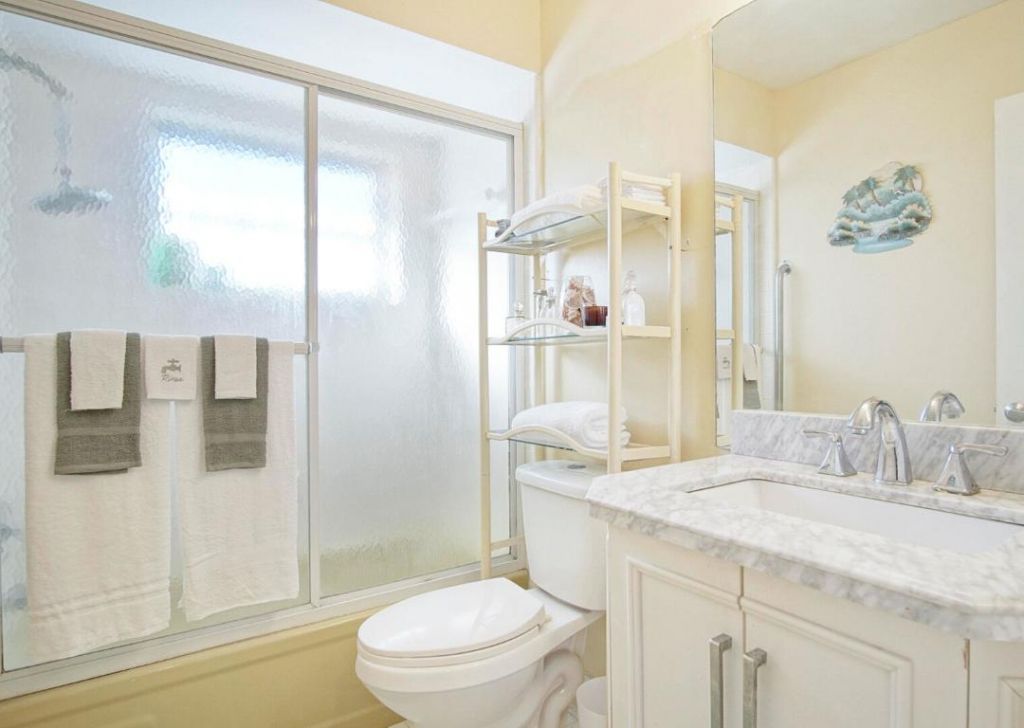 205 NE Ardsley Drive, Port Saint Lucie, FL 34983 Photo