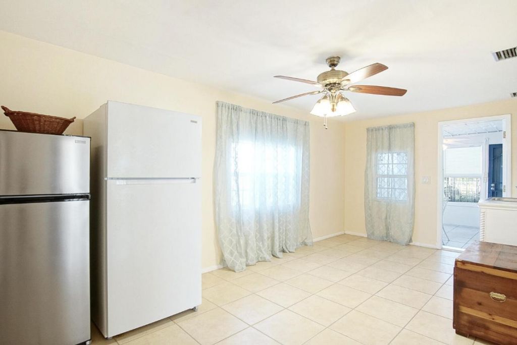 205 NE Ardsley Drive, Port Saint Lucie, FL 34983 Photo