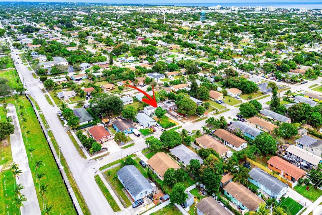 709 SW 9th Court, Delray Beach, FL 33444 Photo