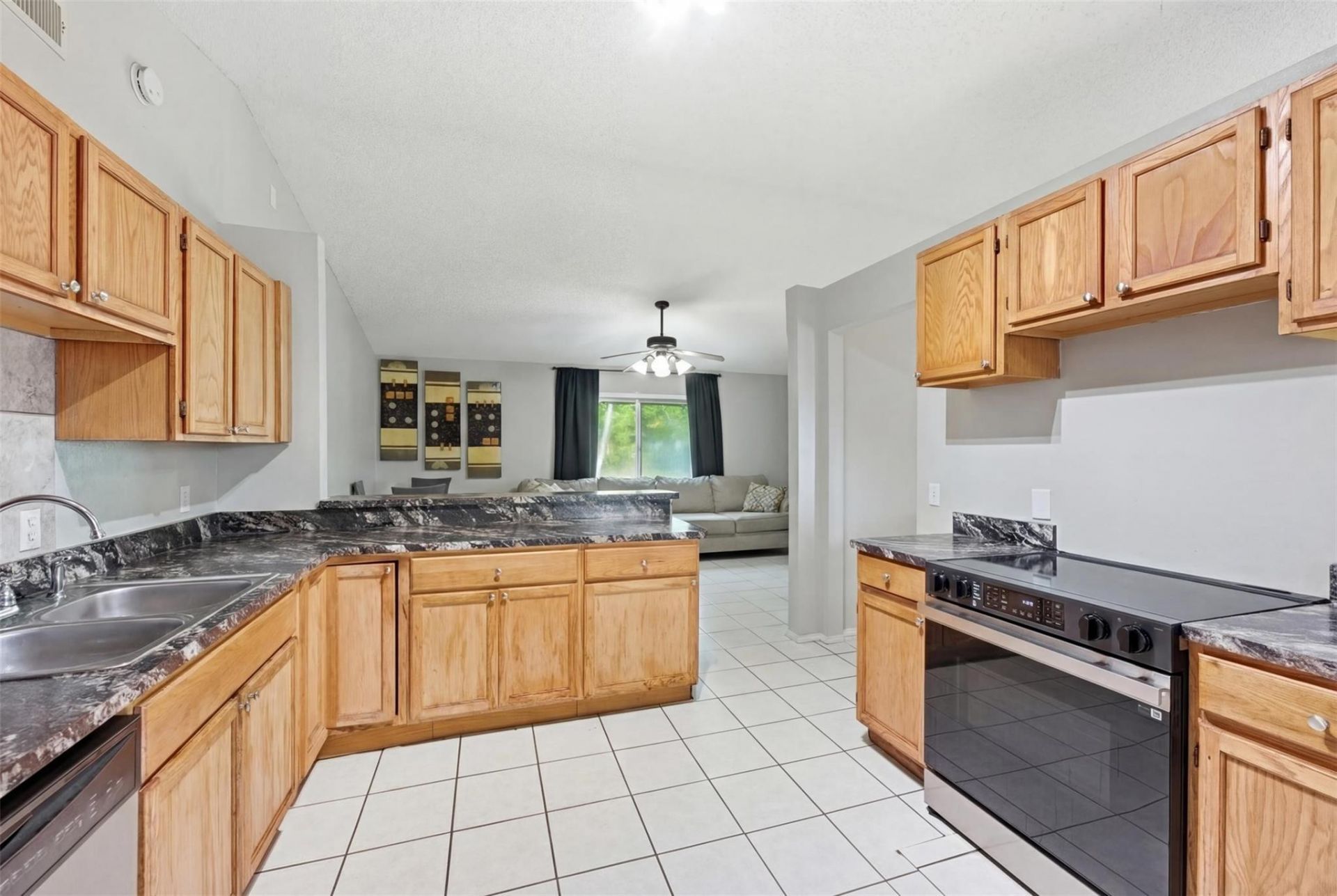 1258 SW Cynthia Street, Port Saint Lucie, FL 34983 Photo