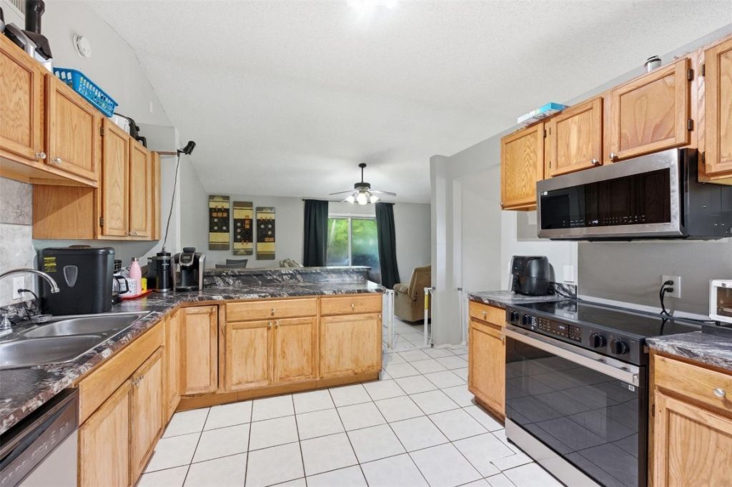 1258 SW Cynthia St, Port Saint Lucie, FL 34983 Photo