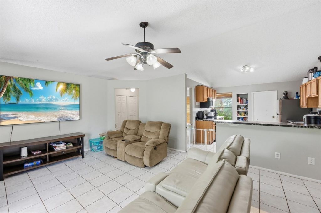 1258 SW Cynthia St, Port Saint Lucie, FL 34983 Photo