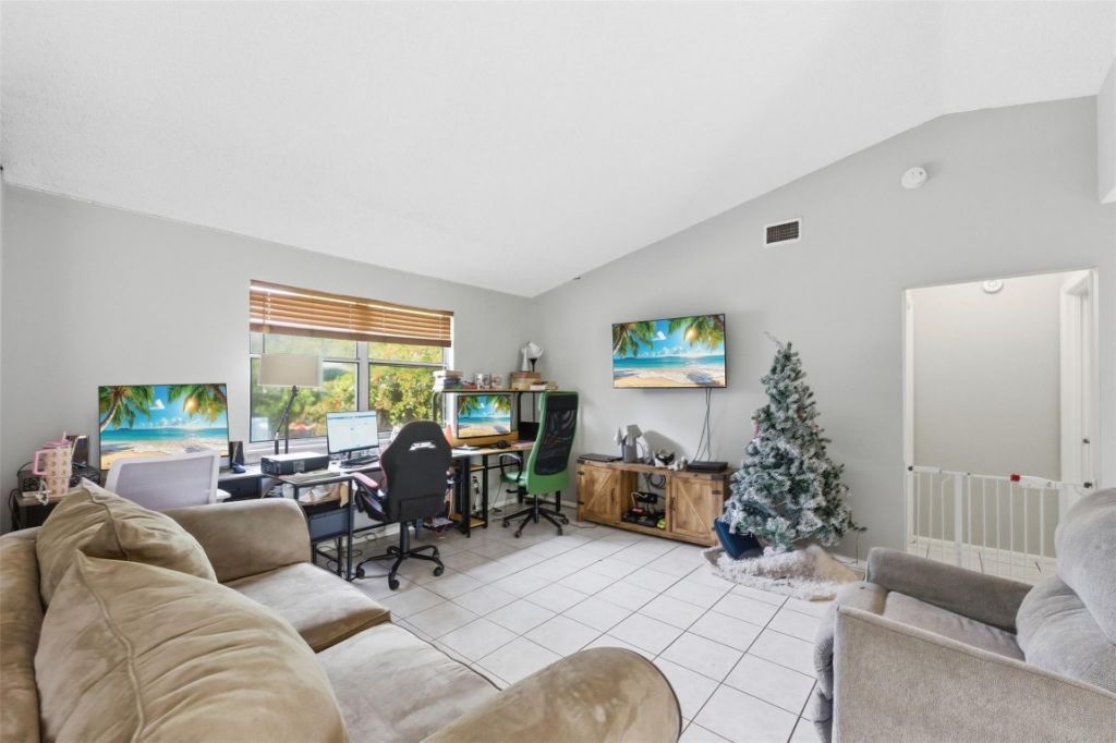 1258 SW Cynthia St, Port Saint Lucie, FL 34983 Photo