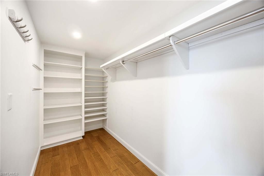 1325 7th St S, Unit 2B, Naples, FL 34102 Photo