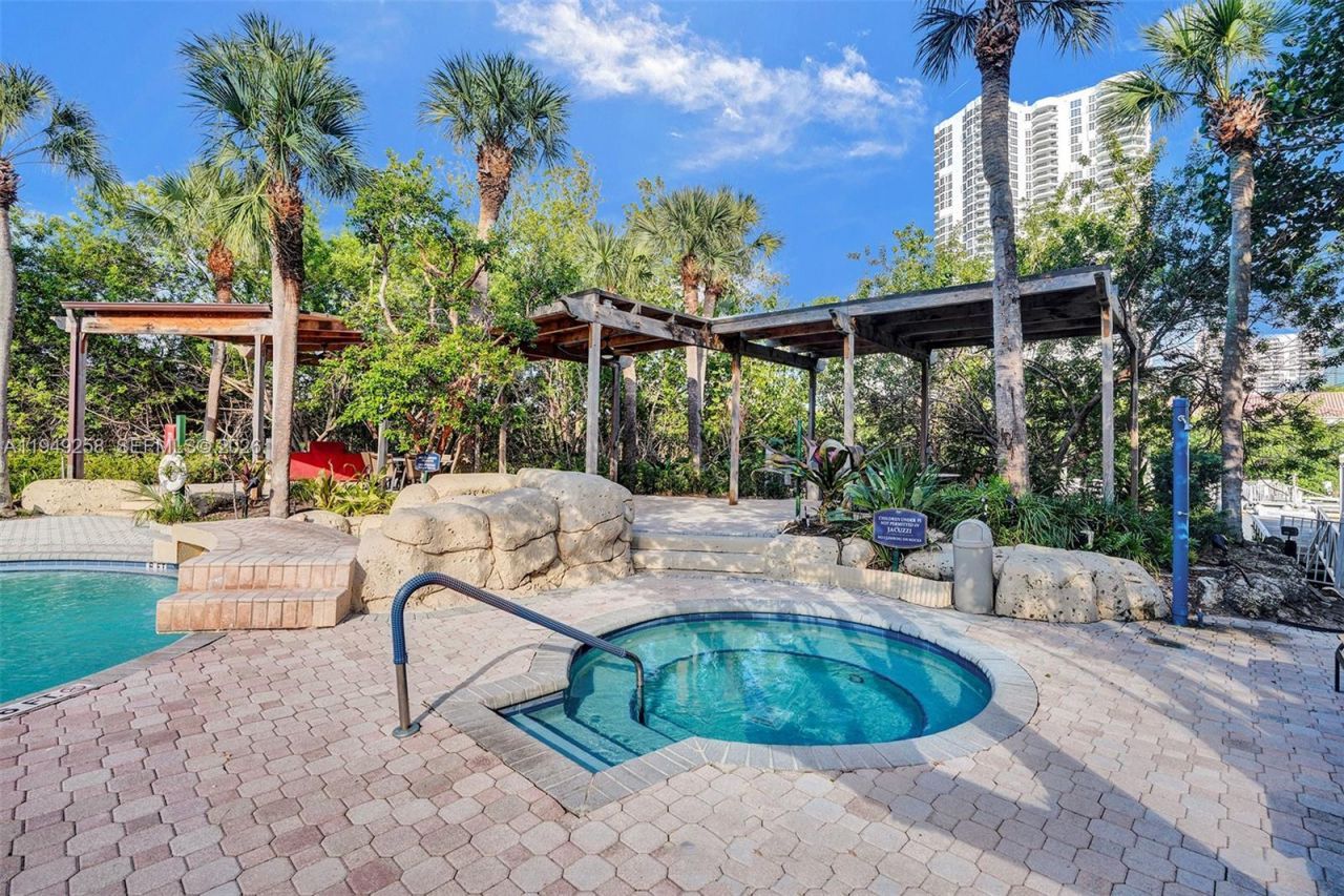 3400 NE 192nd St , Unit 609, Aventura, FL 33180 Photo