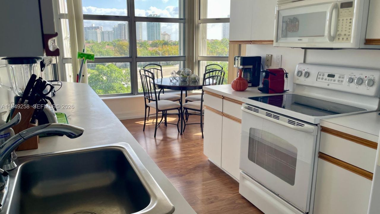 3400 NE 192nd St , Unit 609, Aventura, FL 33180 Photo