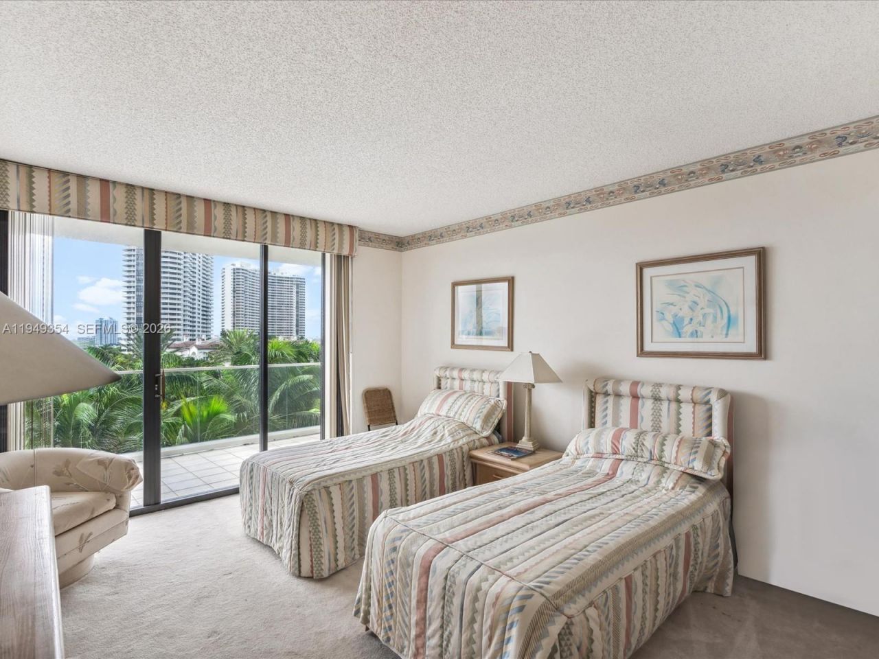 2800 Island Blvd, Unit 702, Aventura, FL 33160 Photo