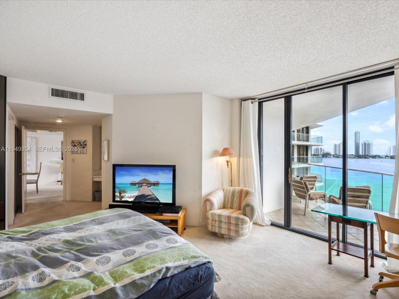2800 Island Blvd, Unit 702, Aventura, FL 33160 Photo