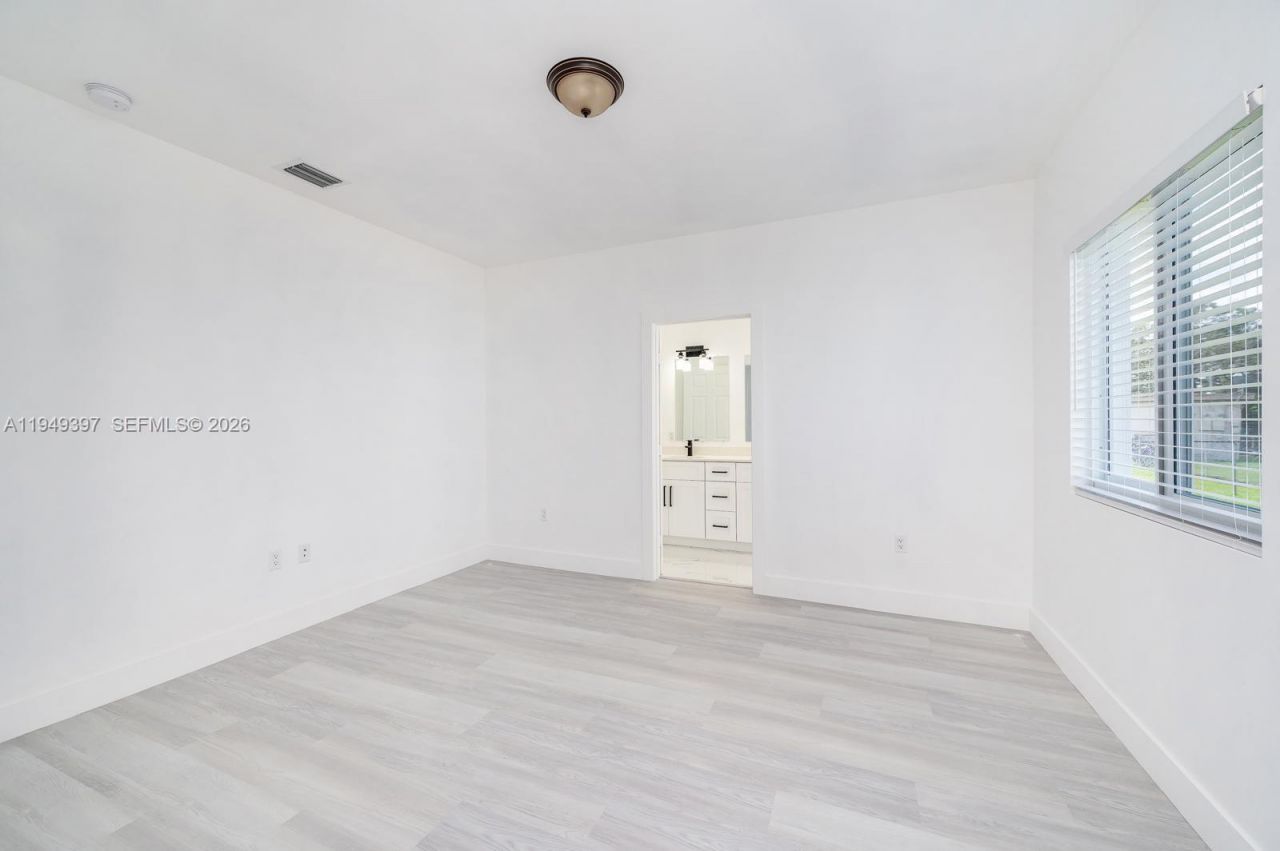 12047 12049 SW 213th St, Miami, FL 33177 Photo