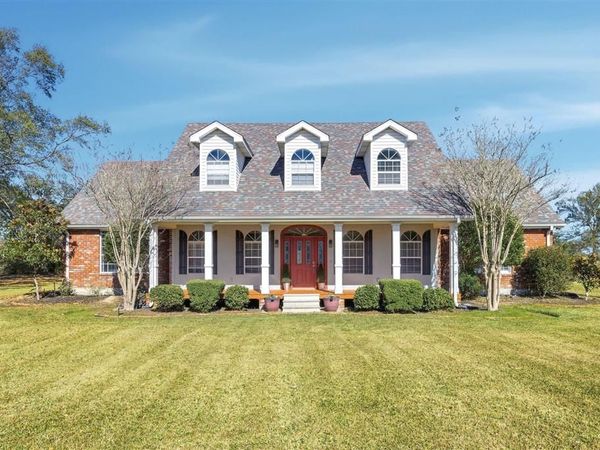 1235 Staci Lane, Sulphur, LA 70665