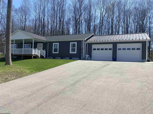 49 Holleran Heights, Kingwood, WV 26537