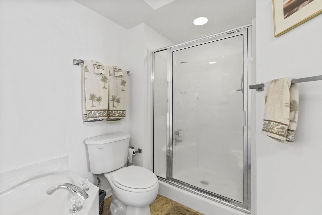 5310 N Ocean Blvd. Photo 26