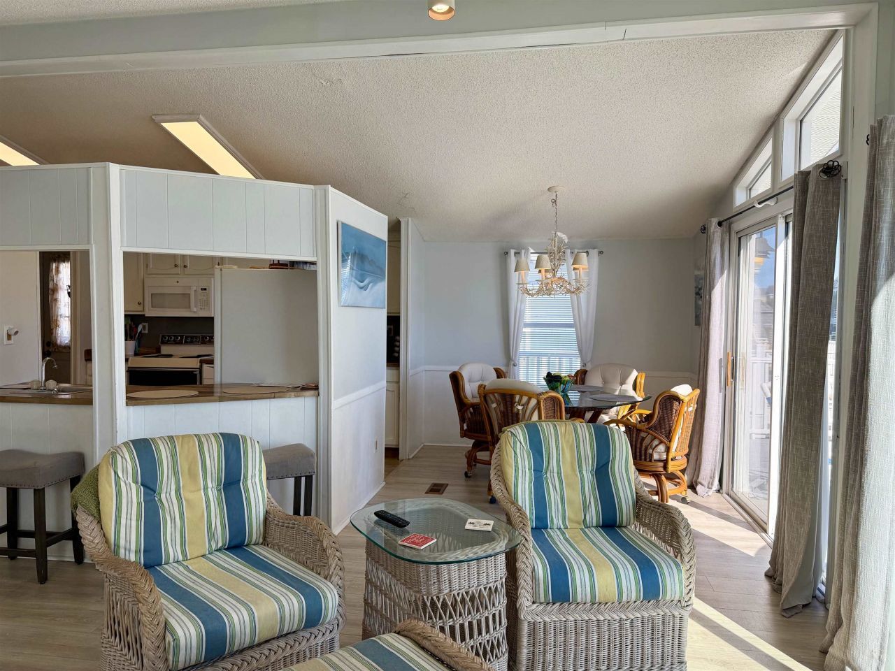 1980 Lark Dr. Photo 11