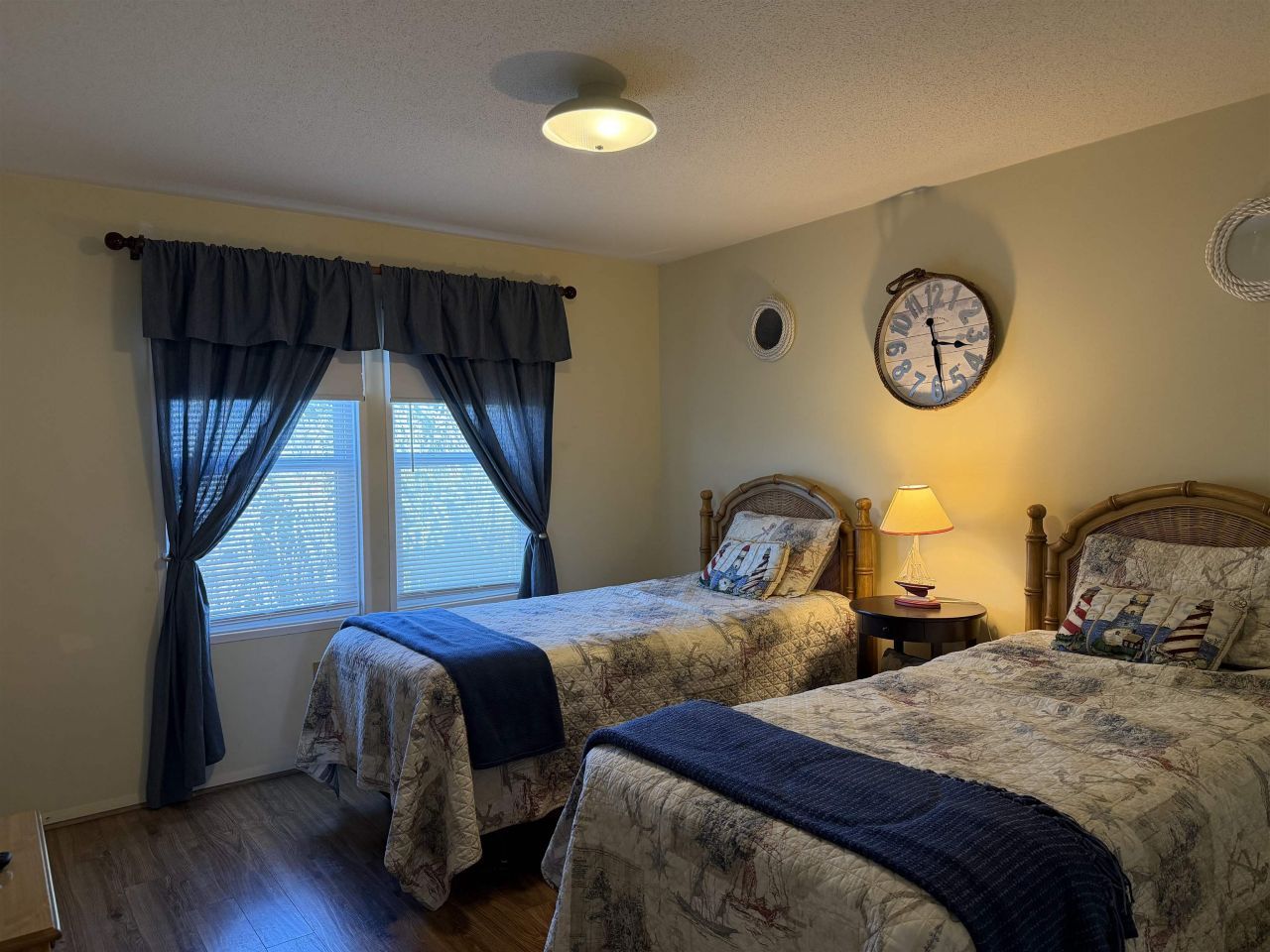 1980 Lark Dr. Photo 17