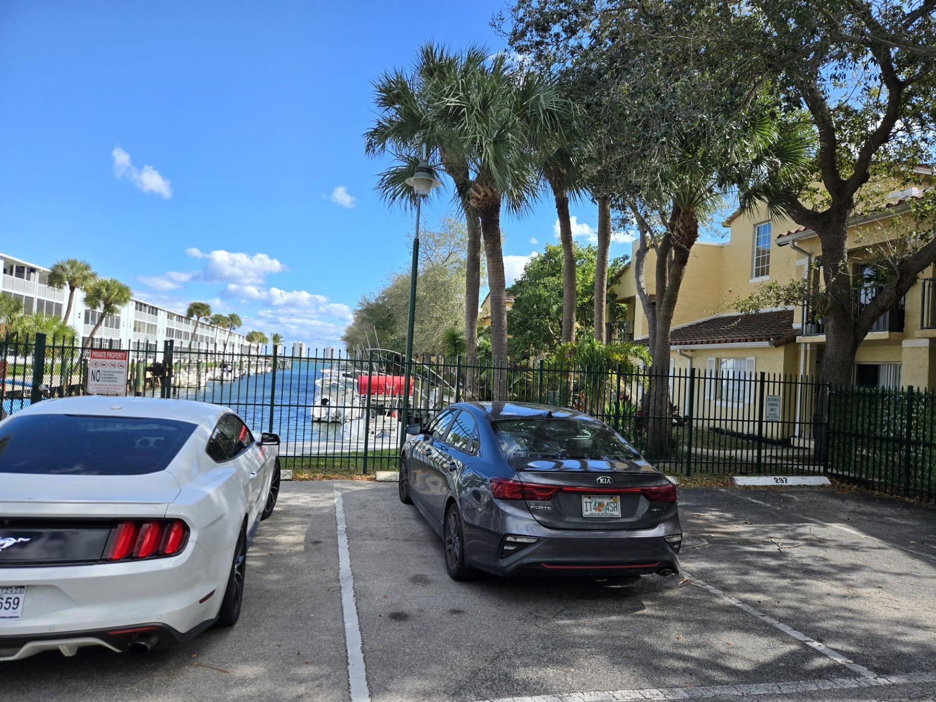 1105 Lake Shore Drive, Unit 102, Lake Park, FL 33403 Photo
