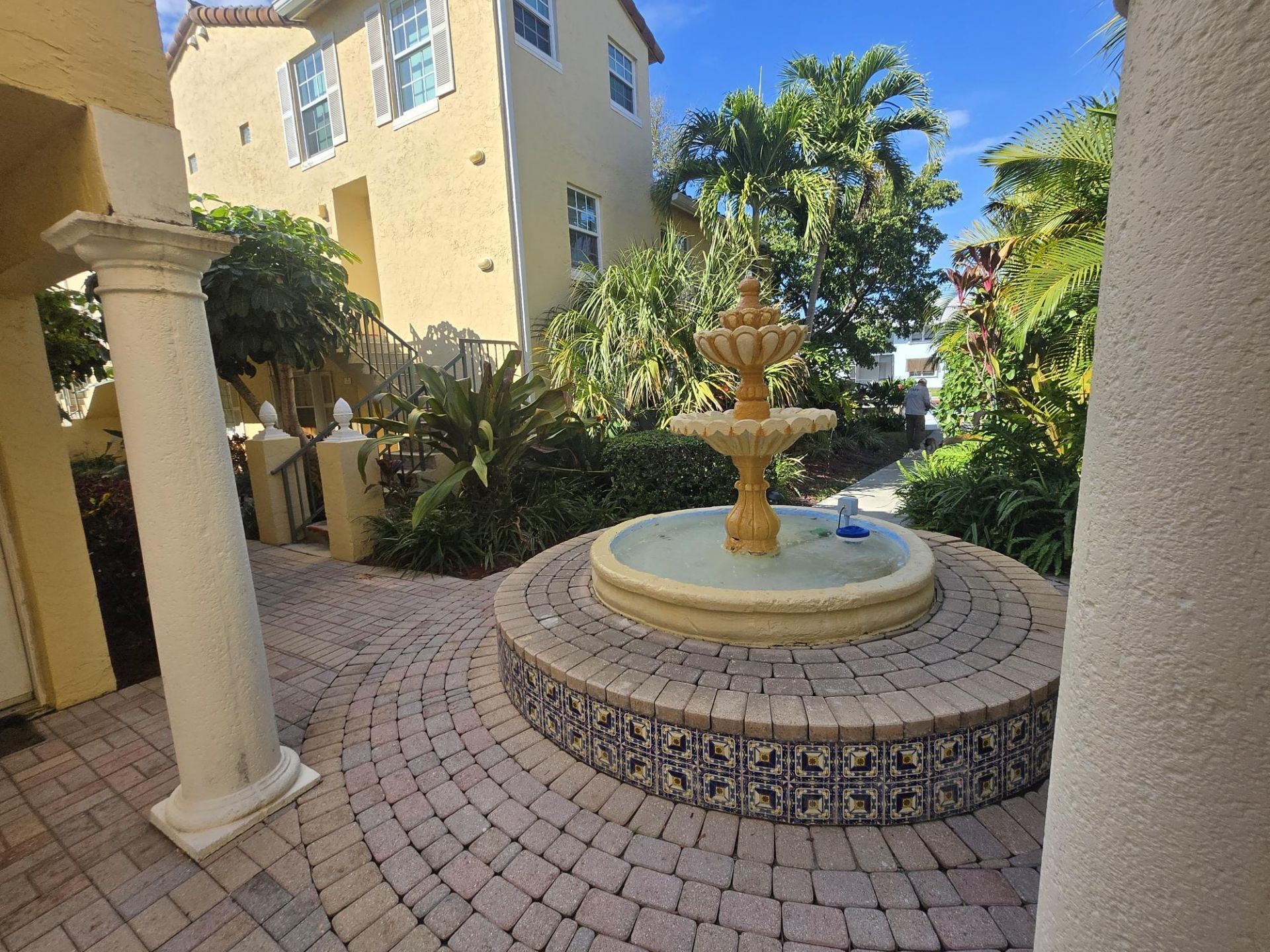 1105 Lake Shore Drive, Unit 102, Lake Park, FL 33403 Photo