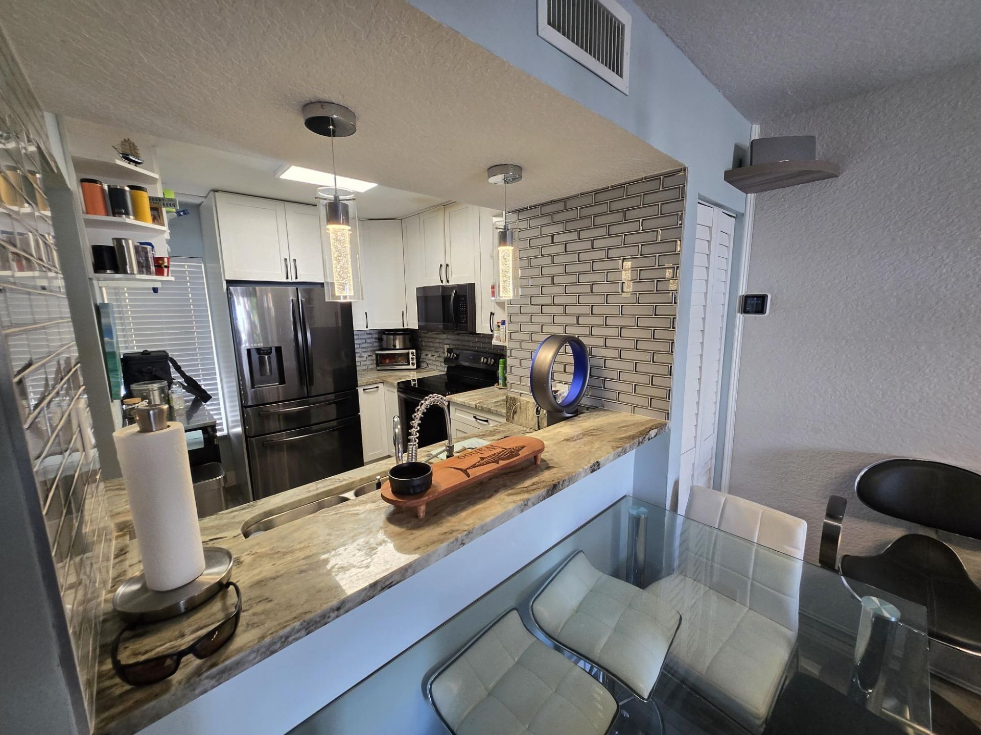 1105 Lake Shore Drive, Unit 102, Lake Park, FL 33403 Photo
