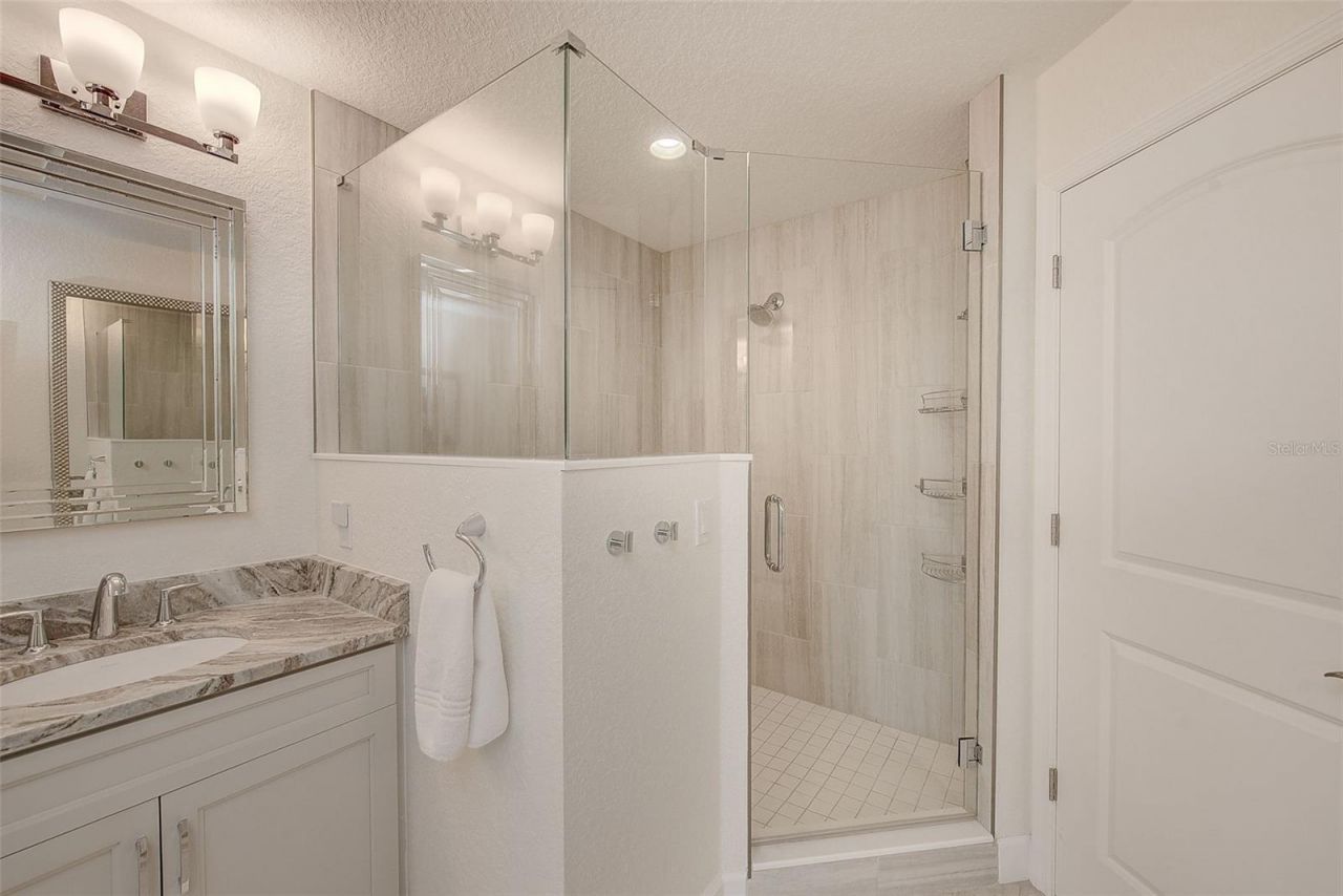 20001 Gulf Boulevard, Unit 301, Indian Shores, FL 33785 Photo