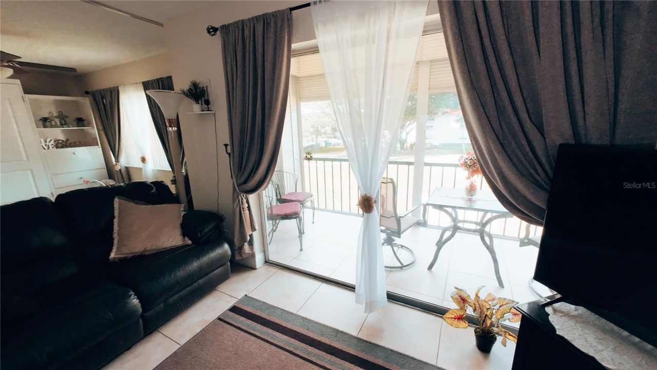 8901 S Hollybrook Blvd, Unit 304, Pembroke Pines, FL 33025 Photo