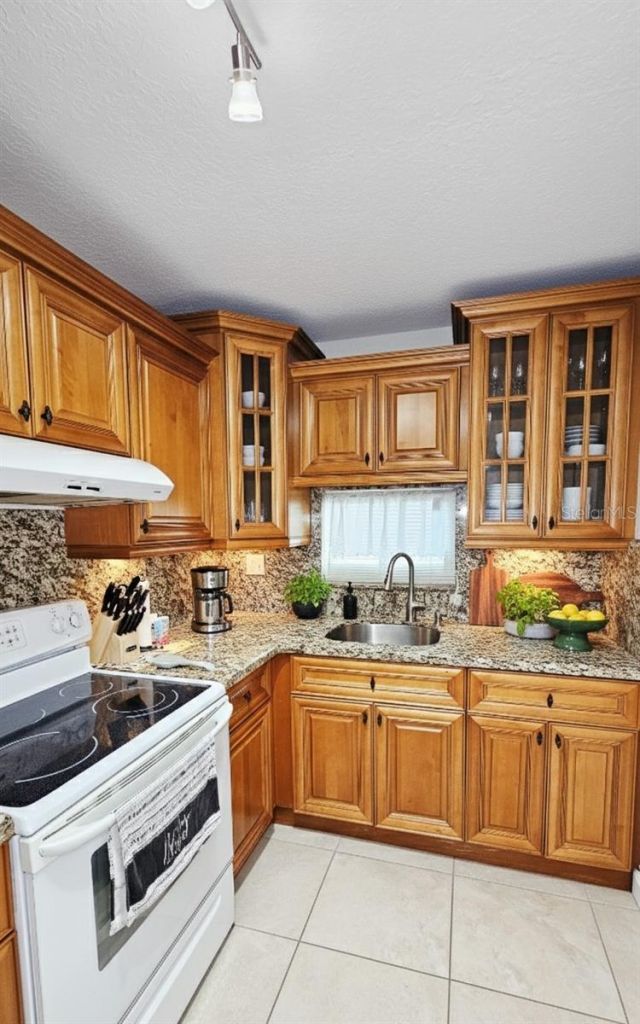 8901 S Hollybrook Blvd, Unit 304, Pembroke Pines, FL 33025 Photo