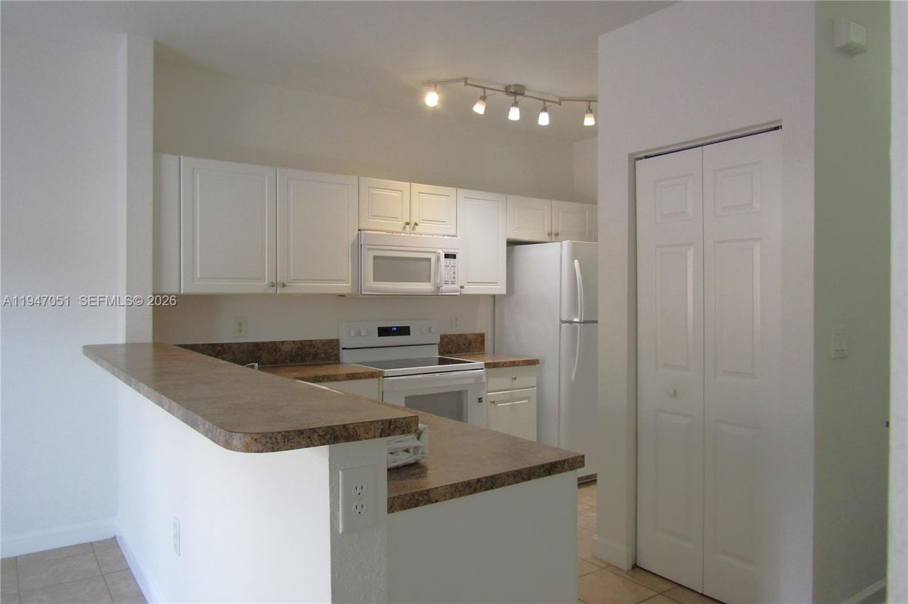 1485 NE 33rd Rd, Unit 101-1, Homestead, FL 33033 Photo