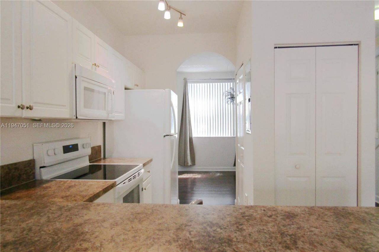 1485 NE 33rd Rd , Unit 101-1, Homestead, FL 33033 Photo