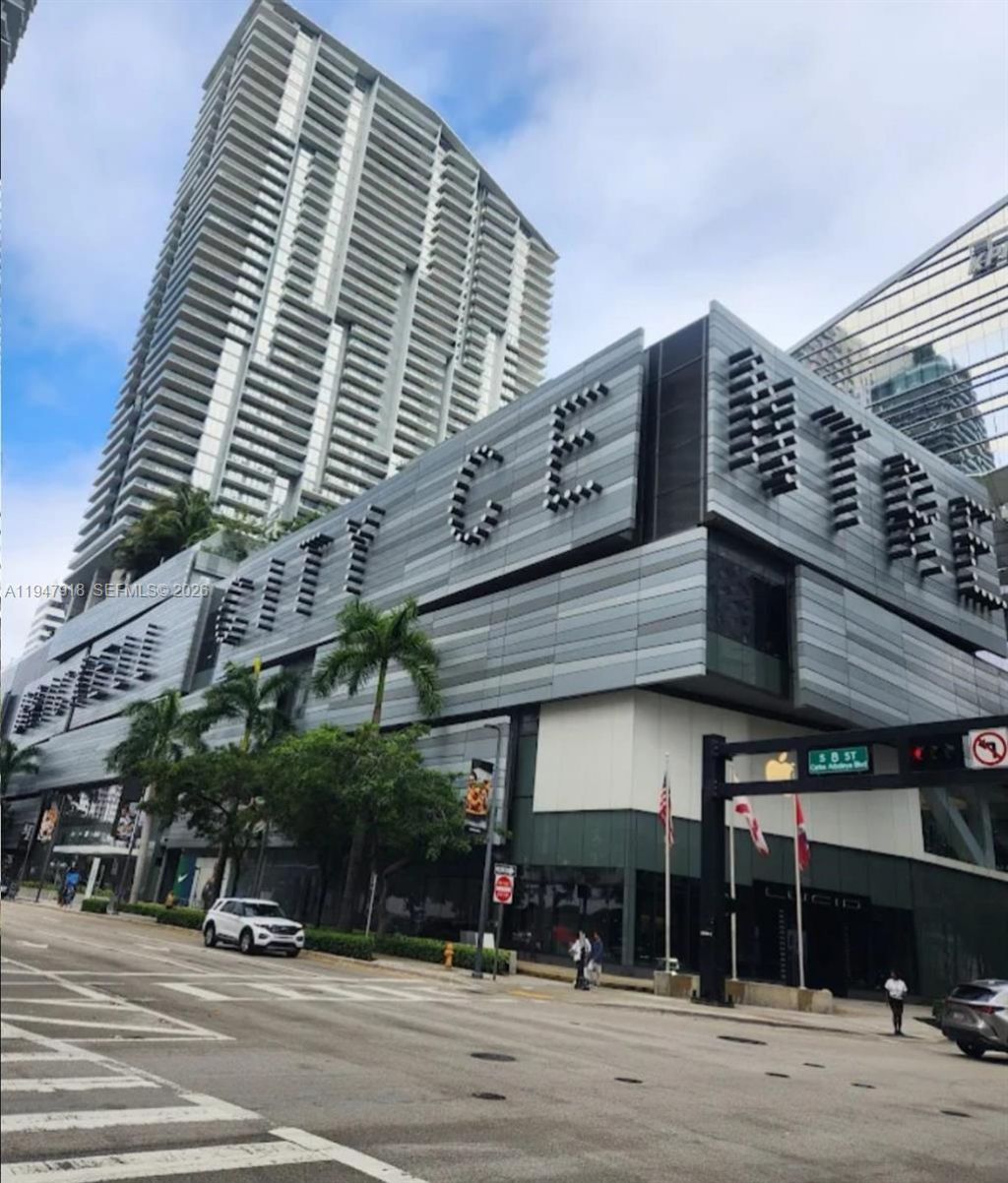 801 Brickell Bay Dr, Unit 764, Miami, FL 33131 Photo