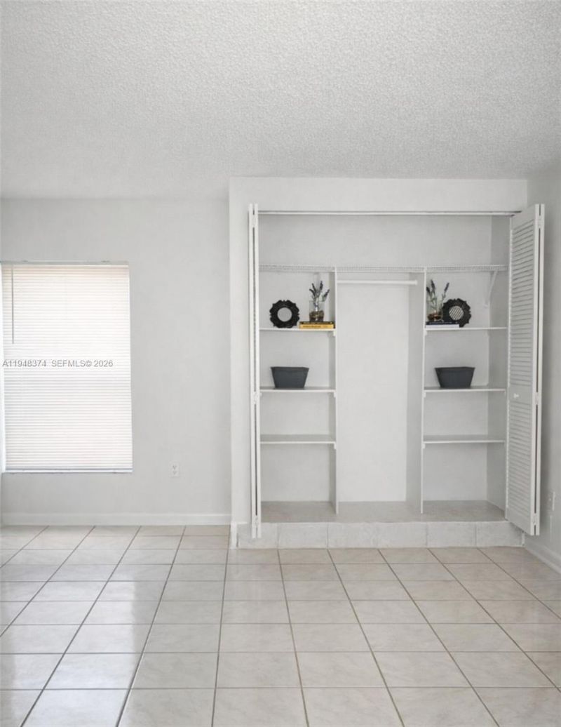 4845 NW 7th St , Unit 106-5, Miami, FL 33126 Photo