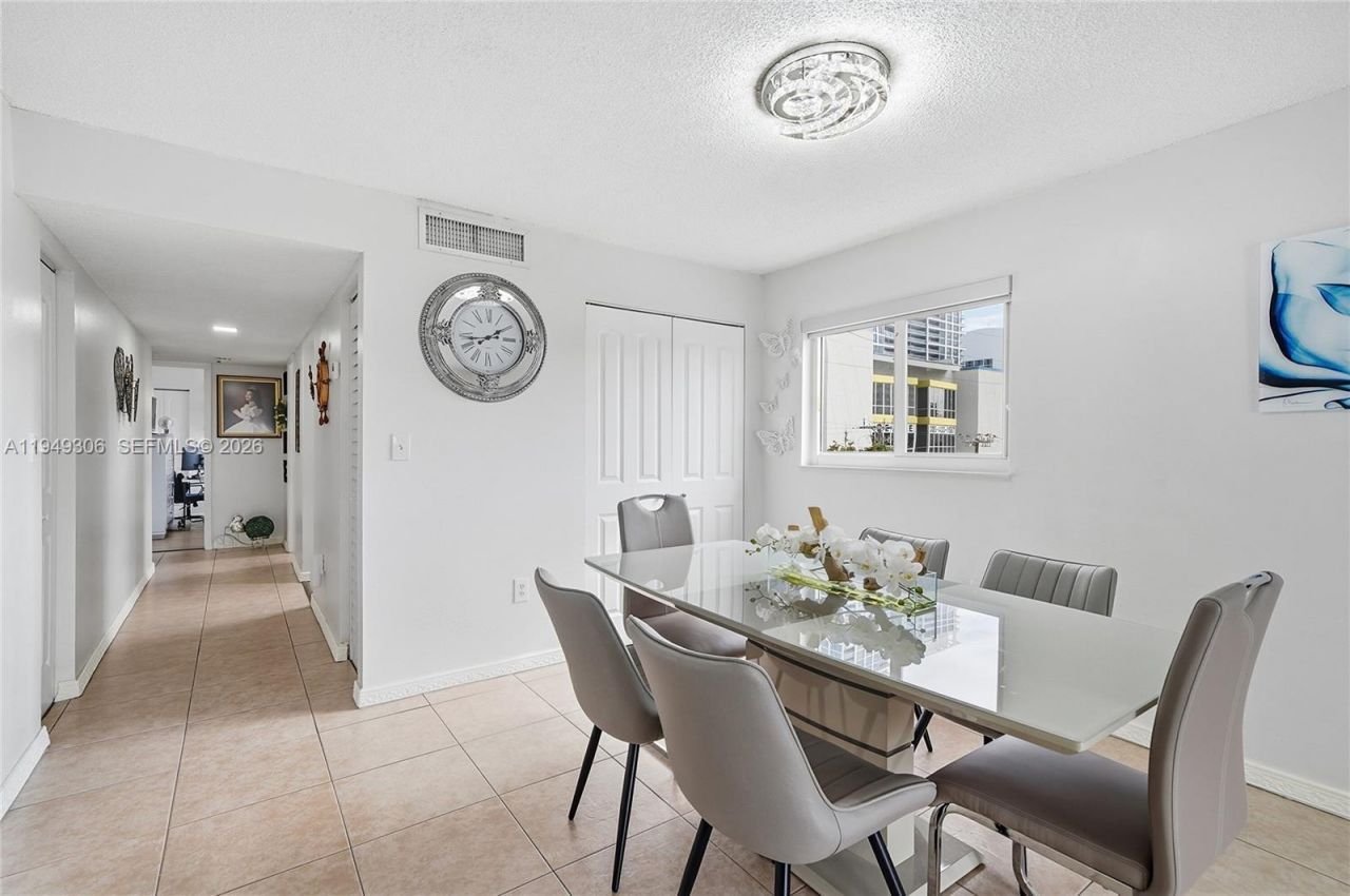 6965 Harding Ave, Unit 404, Miami Beach, FL 33141 Photo