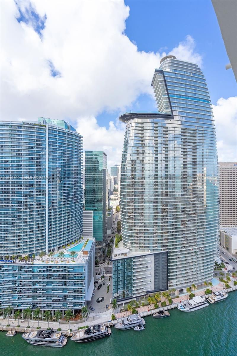 465 Brickell Ave, Unit 4006, Miami, FL 33131 Photo