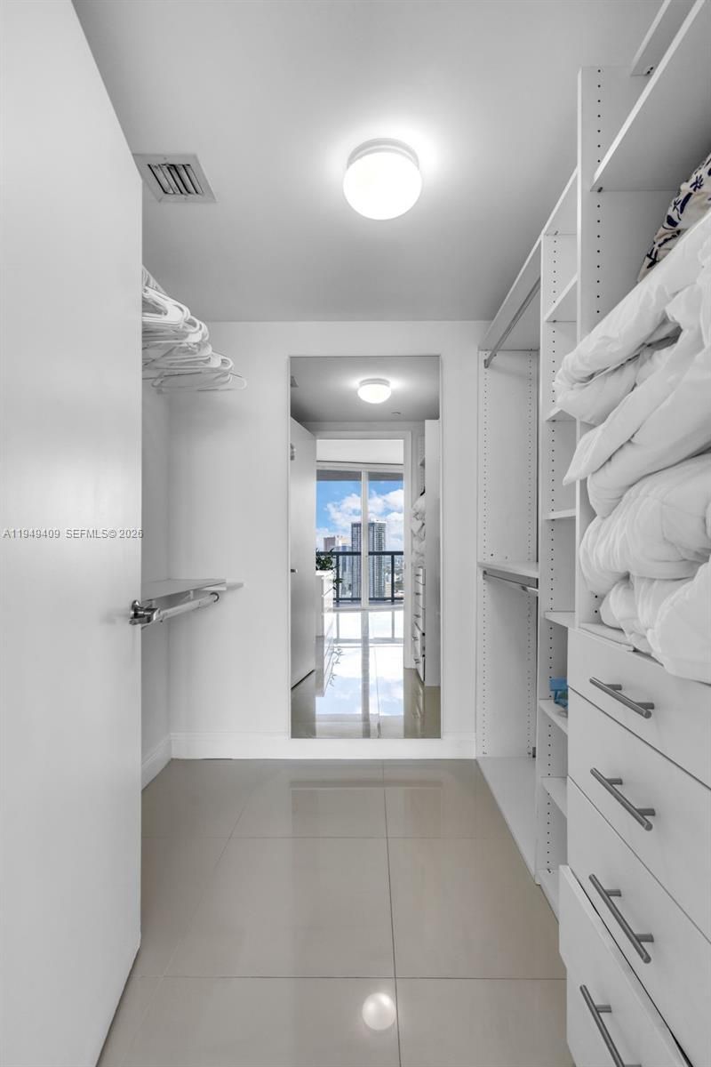 465 Brickell Ave, Unit 4006, Miami, FL 33131 Photo