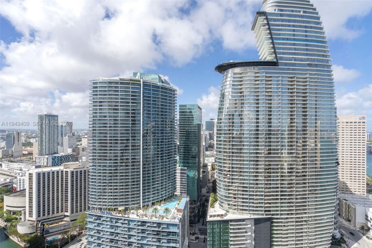 465 Brickell Ave, Unit 4006, Miami, FL 33131 Photo