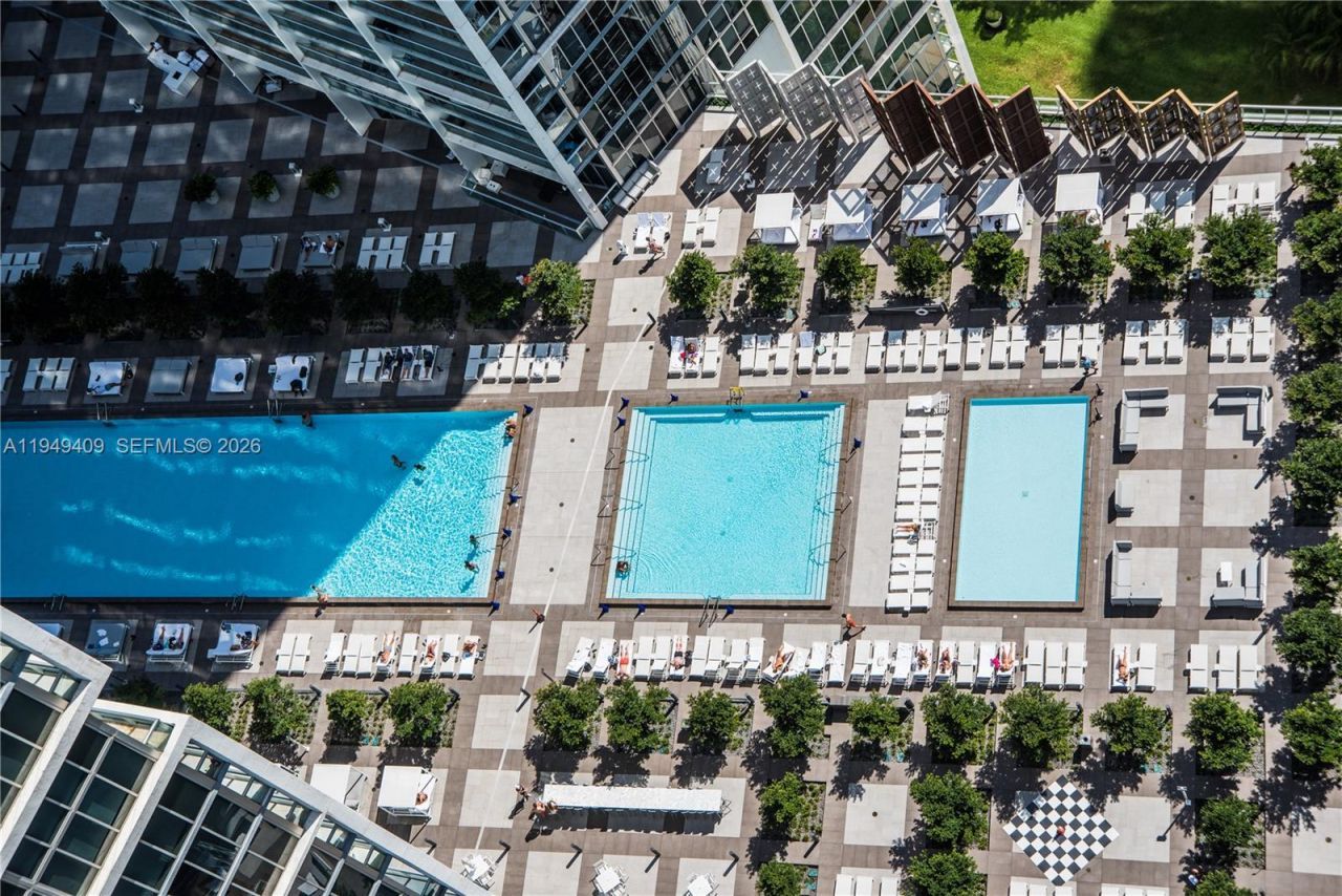 465 Brickell Ave , Unit 4006, Miami, FL 33131 Photo