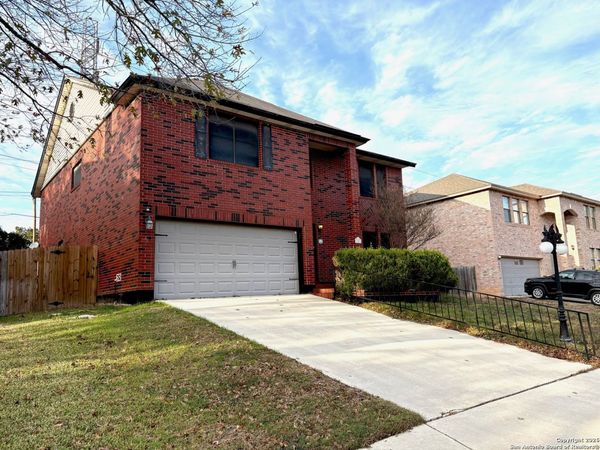 7501 Avery, Live Oak, TX 78233