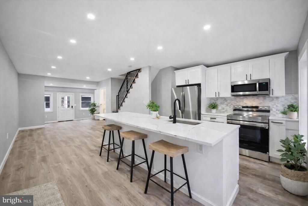 547 S Yewdall Street, Philadelphia, PA 19143 Main Photo